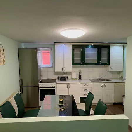 Car 克拉古耶瓦茨